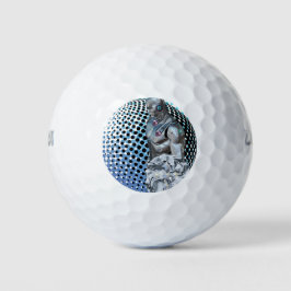 Hüterin des digitalen Reiches Golfball