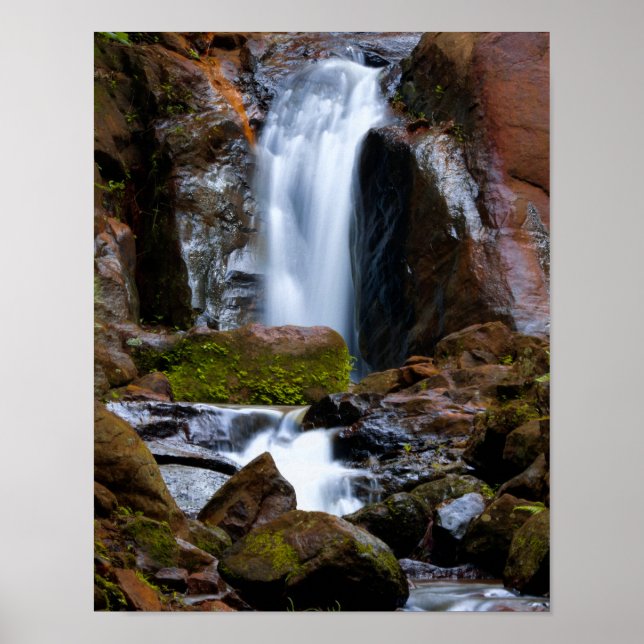 Hütte für Wasserfall-Pfad Poster (Vorne)