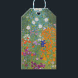 Hütte Gustav Klimt Blumengarten Geschenkanhänger<br><div class="desc">Ein wunderschönes Gartenbild - das ist ein klassisches Gemälde von Gustav Klimt,  genannt Hütte Garden,  oder Bauergarten,  1907,  das ein nahes Bild eines Blumengartens,  ein buntes Blumengemälde ist.</div>