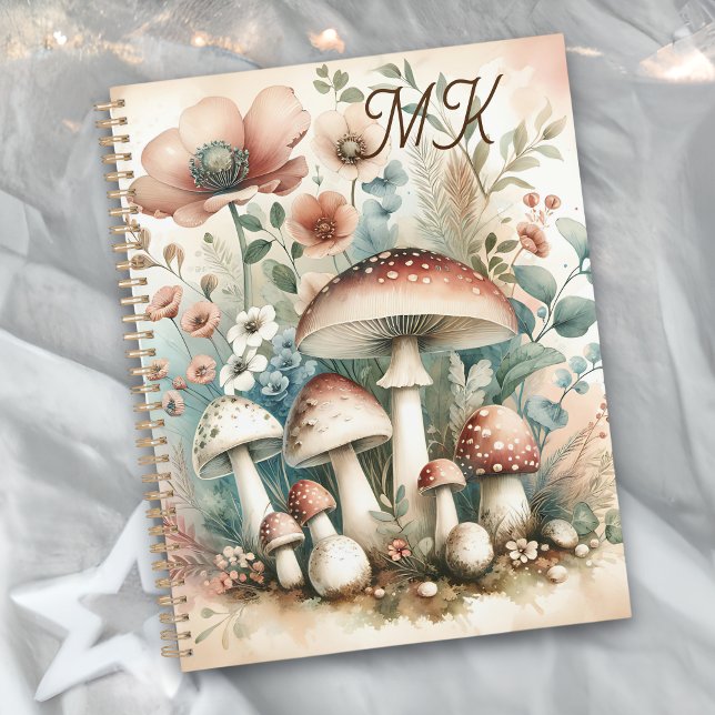 Hütte Mit Monogramm Pilze und Blume Planer (Von Creator hochgeladen)