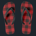 Hütte Weihnachtsroter Büffelholzfäller kariert Flip Flops<br><div class="desc">karierte Geschenke Hütte Weihnachtsdes roten Büffel-Holzfällers,  karierte Zusätze des Büffels Weihnachts.  Holzfäller-Gastgeschenke,  Holzfällerbabyduschengeschenke.  Holzfällerhochzeitsgeschenke,  Holzfällerweihnachtsgeschenke.</div>