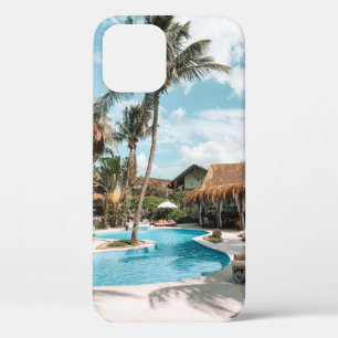 Hütten und Häuser am Pool während des Tages Case-Mate iPhone Hülle