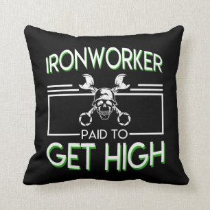 Hüttenarbeiter gezahlt, um hohen Hüttenarbeiter zu Kissen