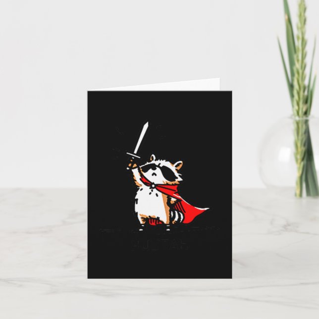Huzzah Raccoon Knight Funny Sword Meme Quote  Karte (Vorderseite)