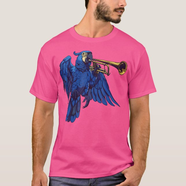 Hyacinth Macaw spielt Trumpet T-Shirt (Vorderseite)