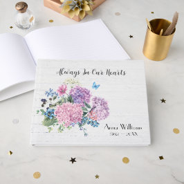 Hydrangea Bouquet auf weißgetünchtes Holz Gästebuch