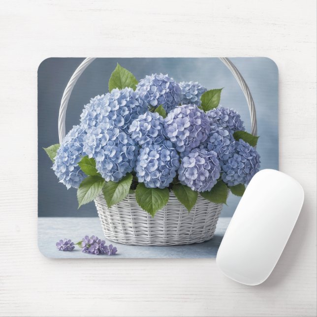 Hydrangea Bouquet in einem Korb Mousepad (Mit Mouse)