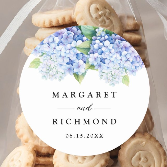 Hydrangea Dusty Blue Floral Wedding Runder Aufkleber (Von Creator hochgeladen)