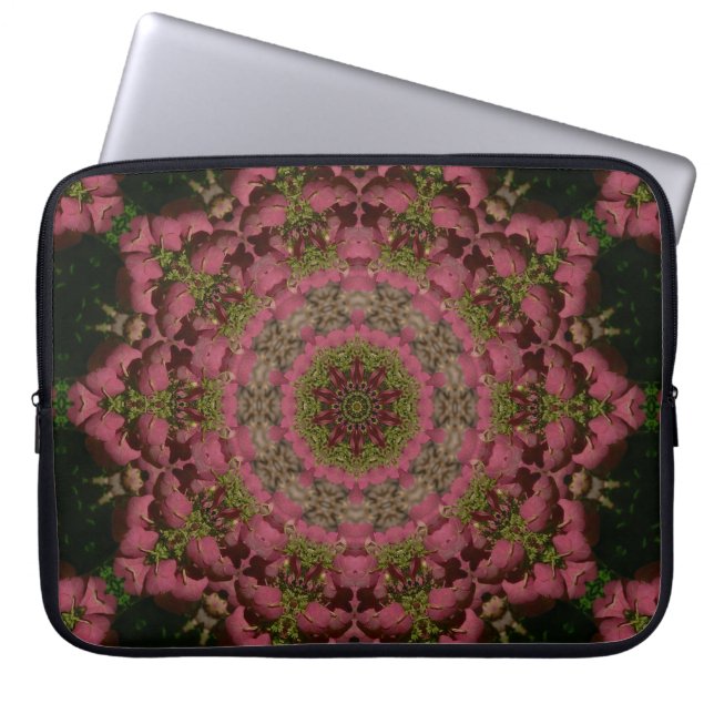 Hydrangea Mandala Mauve Laptopschutzhülle (Vorderseite)