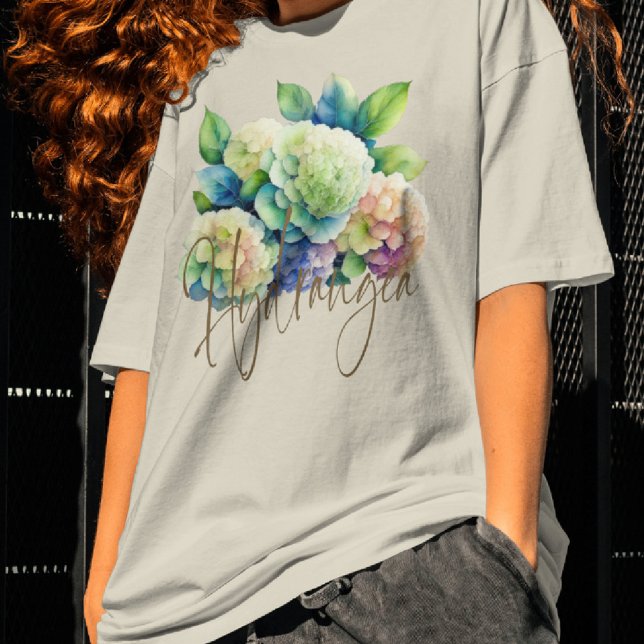 Hydrangea Wasserfarbe Botanisches Blau Rosa T-Shirt (Von Creator hochgeladen)