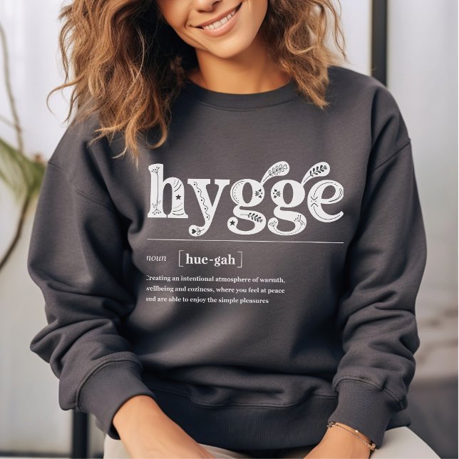 Hygge Definition Dänisches Zitat Nordic Cosy Saiso Sweatshirt (Dark Gray Hygge definition inspirational cozy sweatshirt, Christmas gift for her, Nordic floral art )