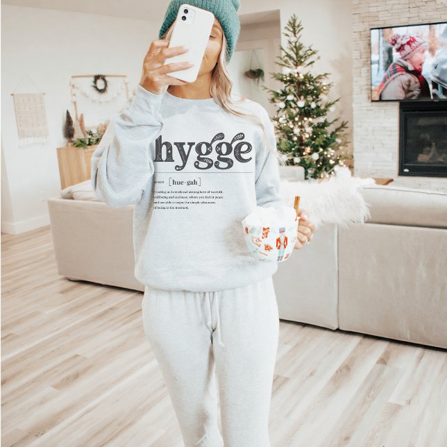 Hygge Definition Quote skandanavische gemütliche J Sweatshirt (Cute minimalist Hygge definition meaning cozy ash gray sweatshirt, Christmas gift, Danish Nordic art)