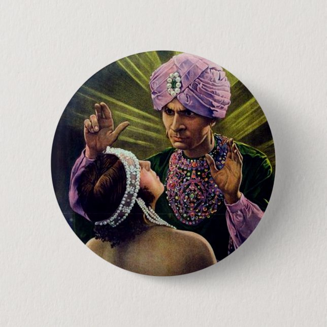 Hypnotist hypnotizes die junge Vintage Frau…! Button (Vorderseite)