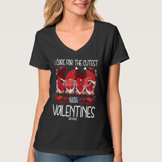I Care For The Cutest Little Valentines Gnomes ER  T-Shirt (Vorderseite)