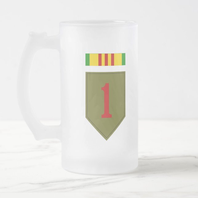 I.D. mit Vietnam Service Ribbon Mattglas Bierglas (Links)