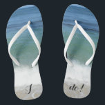 "I do" Tropical Beach Flip Flops<br><div class="desc">Diese Fun Flops sind perfekt für einen Strand oder eine lässige Hochzeit!</div>