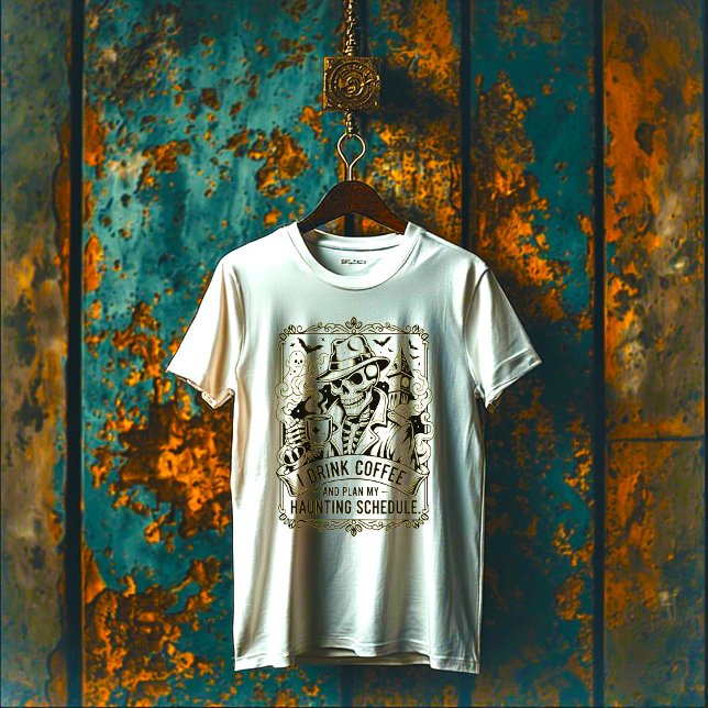 I Drink Coffee and Plan My Haunting Schedule Mug T-Shirt (Von Creator hochgeladen)