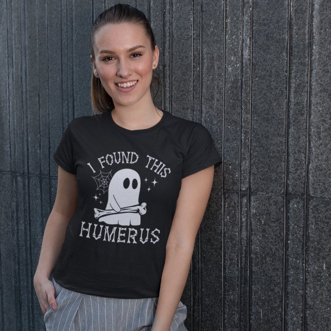 I Found This Humerus Funny Nurse T-Shirt (Von Creator hochgeladen)