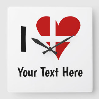 I (Funky Heart Shaped Danish Flag) Ihr Text Quadratische Wanduhr
