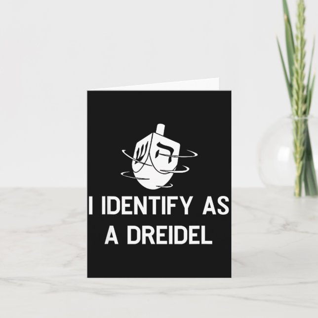 I Identify As A Dreidel Funny Hanukkah Gelt Menora Karte (Vorderseite)