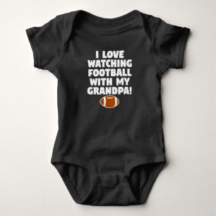 I Liebe-aufpassender Fußball mit meinem Großvate Baby Strampler