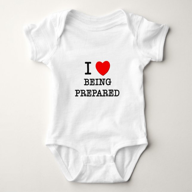 I Liebe, die vorbereitet wird Baby Strampler (Vorderseite)
