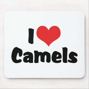 I Liebe Heart Camels Mousepad
