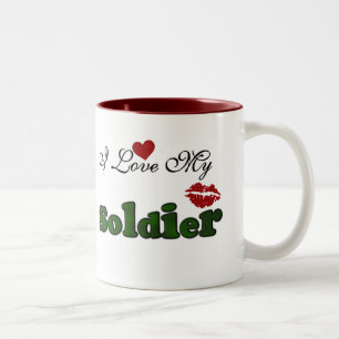 I Liebe meine Soldat-T-Shirts und Geschenke Zweifarbige Tasse