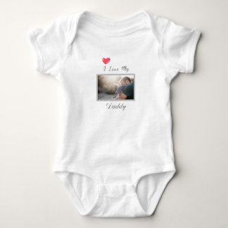 I LIEBE MEY DADDY BABY BODYSUIT PERSONALISIERTES F STRAMPLER