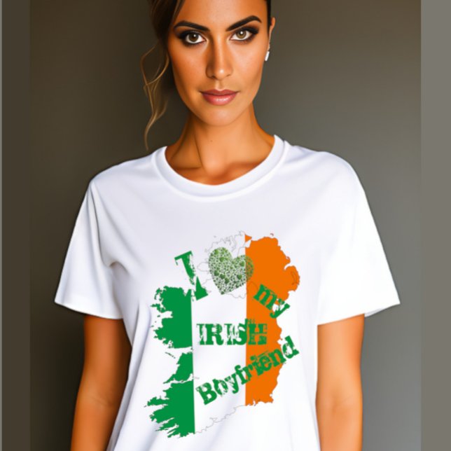 I Liebe my Irish Boyfriend Ireland Map T-Shirt (Von Creator hochgeladen)