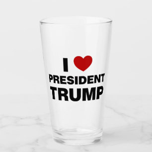 I Liebe Präsident Trump Herz Glas