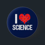 I Liebe Science Button<br><div class="desc">Ich Liebe Science Frauenknopf mit einem coolen Atom-Modell umwickelt um ein rotes Herz. Ein großartiges Geschenk für einen Naturwissenschaftslehrer oder einen Wissenschaftler,  den Lieben experimentieren.</div>