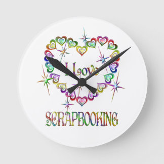 I Liebe Scrapbooking Runde Wanduhr