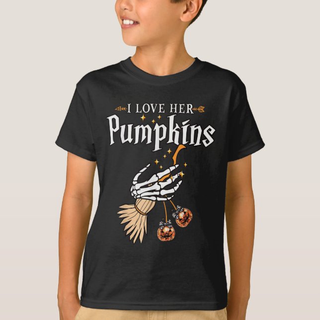 I Love Her Pumpkins She Likes My Broomstick Hallow T-Shirt (Vorderseite)