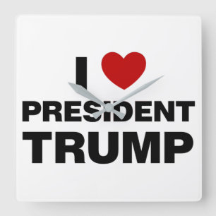 I Love President Trump Heart Quadratische Wanduhr