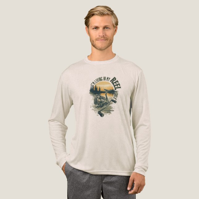 I’m Living in My | Funny Fisherman Gift | Outdoor  Tri-Blend Shirt (Volle Vorderseite)