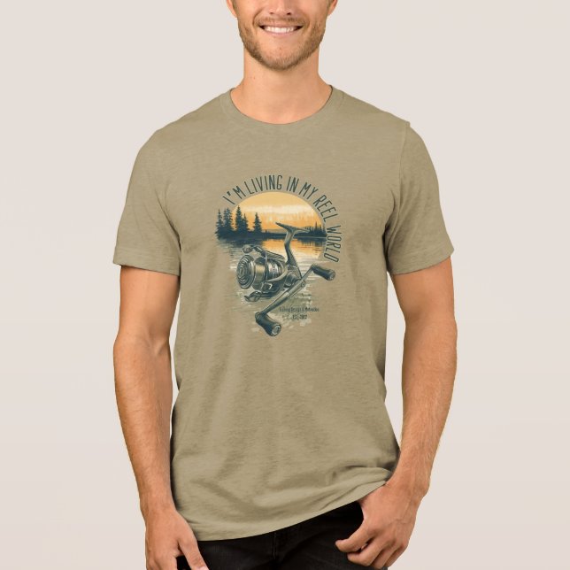 I’m Living in My Reel World | Fishing lake  Tri-Blend Shirt (Vorderseite)
