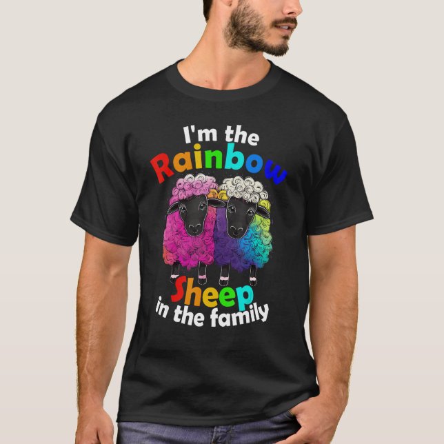 I m the rainbow sheep of the family Lesbian Pride T-Shirt (Vorderseite)