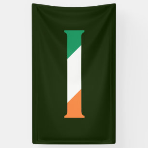 I Monogram hat sich auf irischer Flagge überlagert Banner