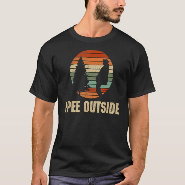 I Piss Außerhalb I Liebe Pissen Außerhalb Sonnensc T-Shirt (Vorderseite)