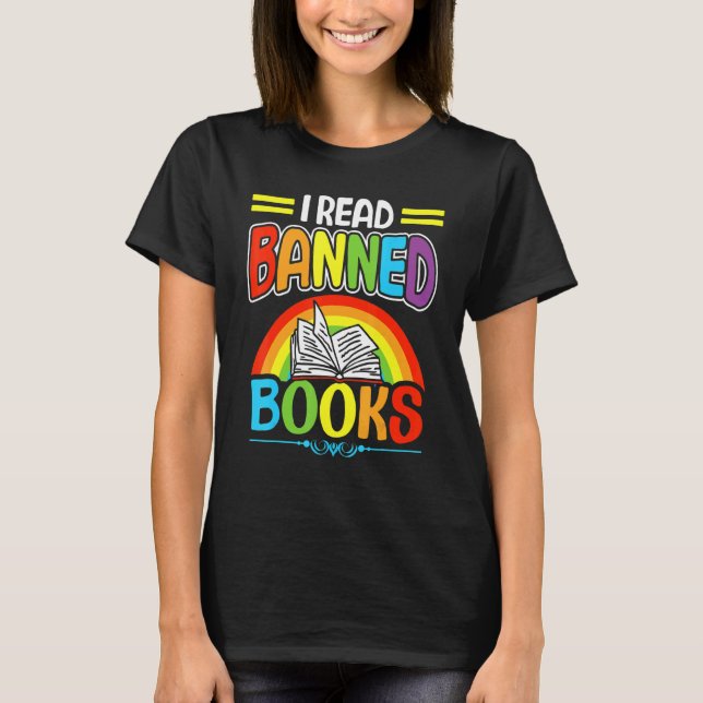 I Read Banned Books Reading Library 5 T-Shirt (Vorderseite)