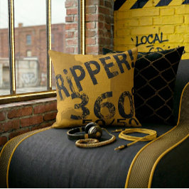 I-Ripper – Black & Gold Series doppelseitig Kissen