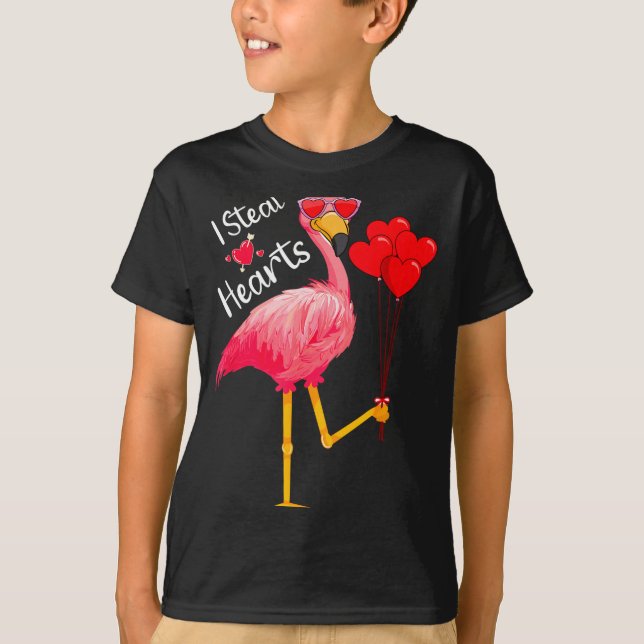 I Steal Hearts Funny Flamingo Lover Valentine's Da T-Shirt (Vorderseite)