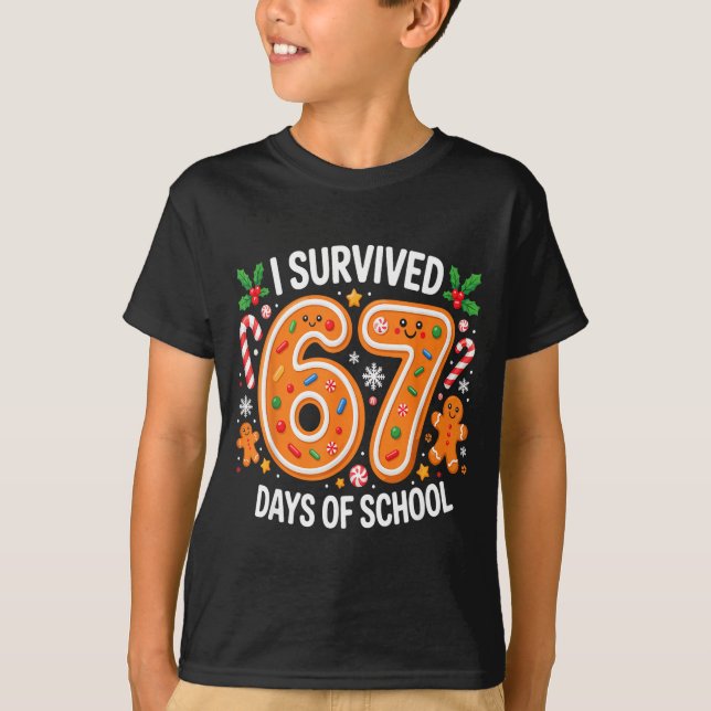 I Survived 67 Days Of School Christmas Candy Cane  T-Shirt (Vorderseite)