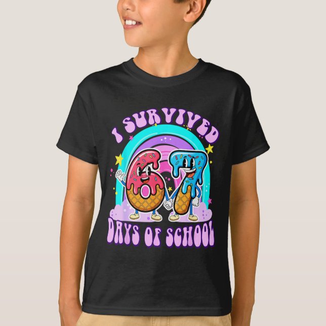 I Survived 67 Days Of School Funny 67 Teachers Stu T-Shirt (Vorderseite)
