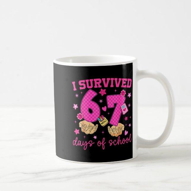 I Survived 67 Days Of School Funny Meme Boy Girl T Kaffeetasse (Rechts)