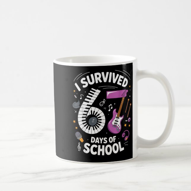 I Survived 67 Days Of School - Teachers Students M Kaffeetasse (Rechts)