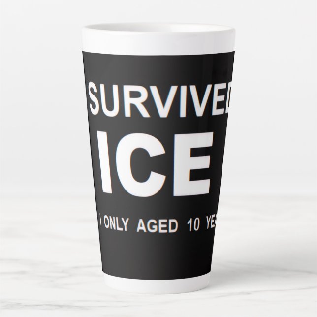 I Survived ICE  Milchtasse (Vorderseite)