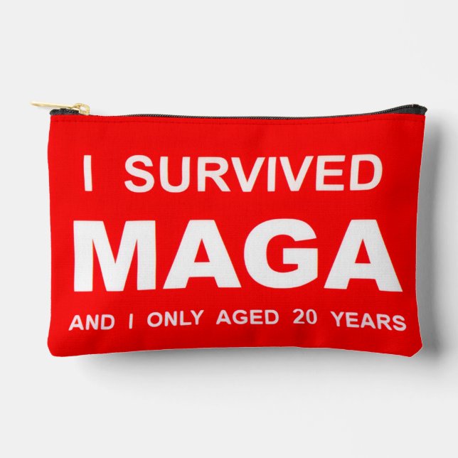 I Survived MAGA Zubehörtasche (Vorderseite)