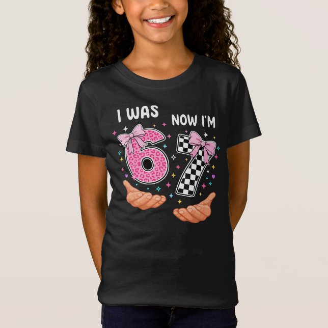 I was 6 now I'm 7 cute birthday numbers T-Shirt (Vorderseite)